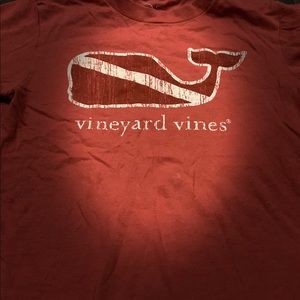 boys vineyard vines T-shirt (nutcracker red)